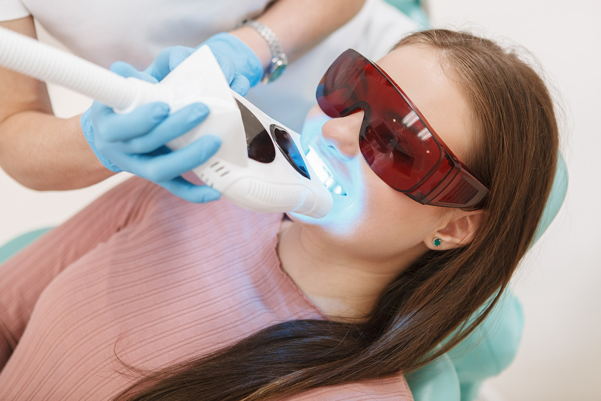 Preparing for Teeth Bleaching: What to expect before, during, and after the treatment?